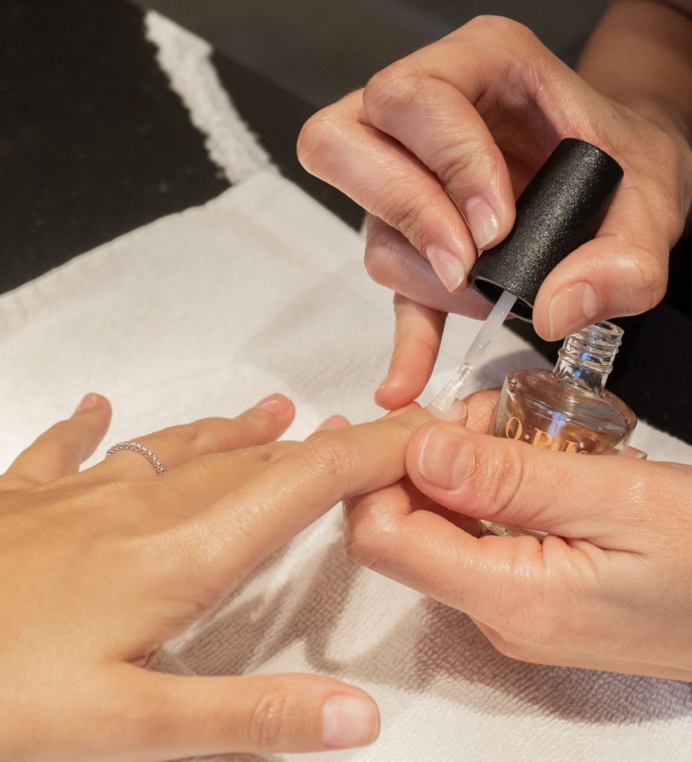 manzano-manipedi-beauty-care-scaled